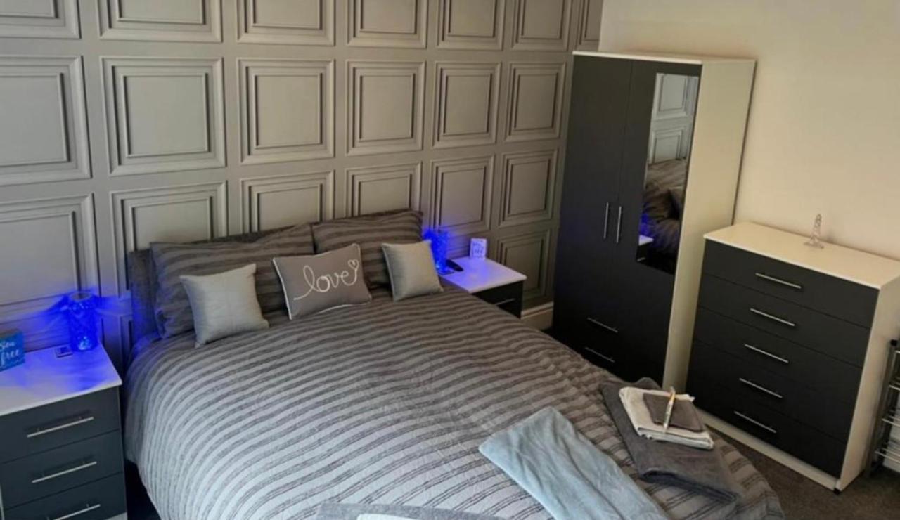 ברידלינגטון Sea View Apartment Large Balcony Whirlpool Bath 2 Bedrooms Sky Glass Tv מראה חיצוני תמונה